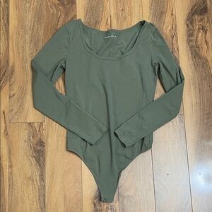 Abercrombie Forest Green Scoop Neck Thong Bodysuit size M